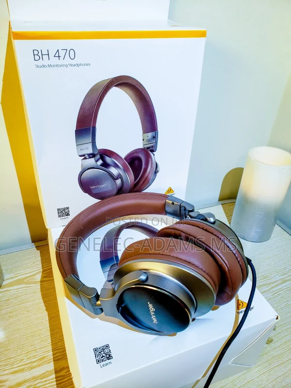 Brand New Behringer Bh470 Professional Studio Headphone
